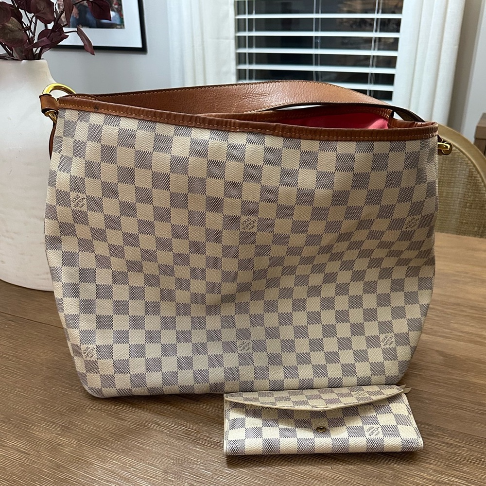 Louis Vuitton Damier Azur Delightful MM Beige handbag
